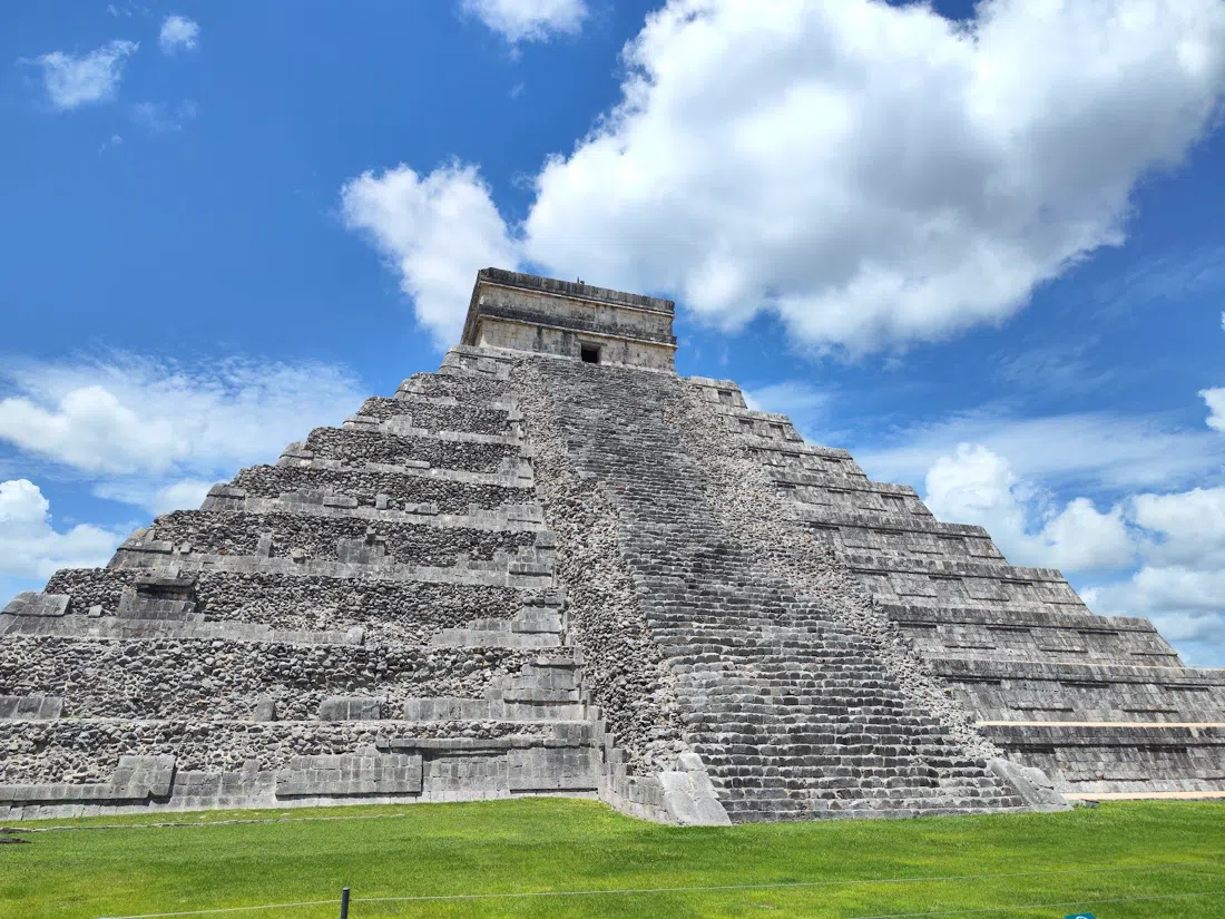 Chichén Itzá Archaeological Zone (El Castillo / Temple of Kukulkán), Cancun