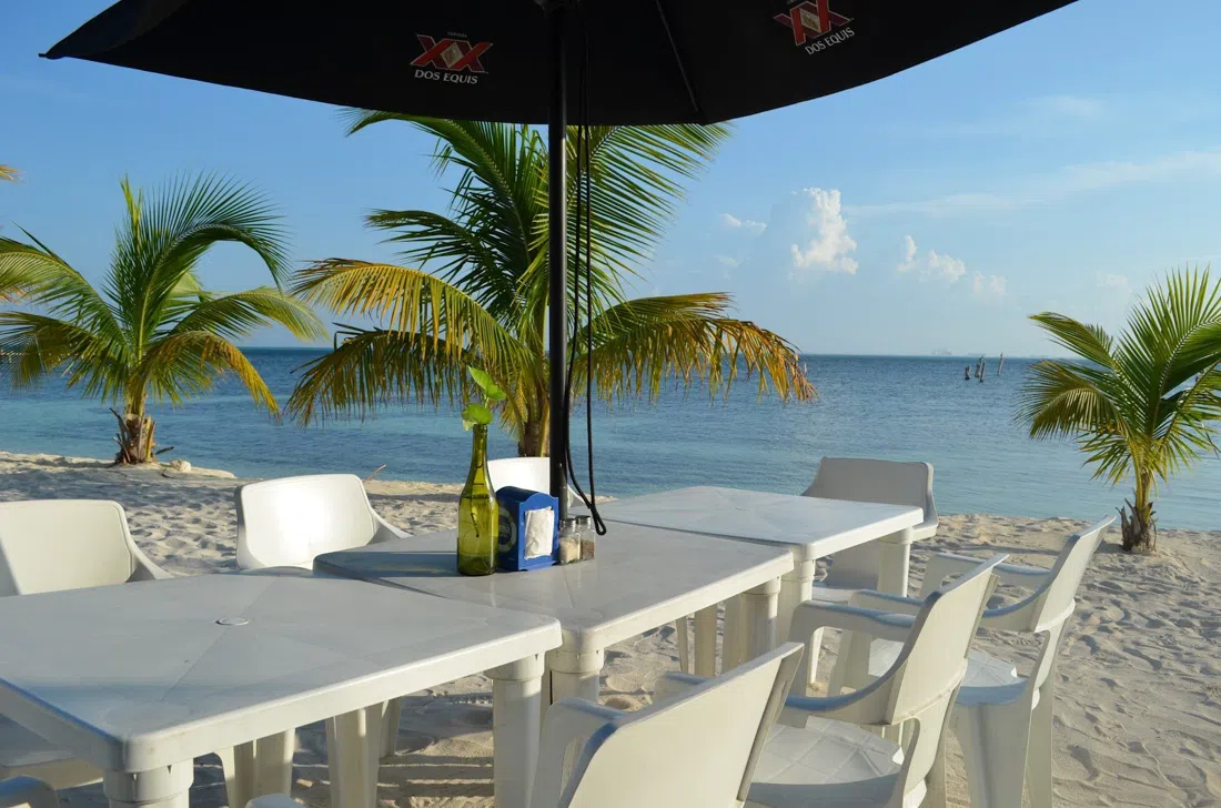 Playa Lancheros – La Casa del Tikin Xic, Cancun