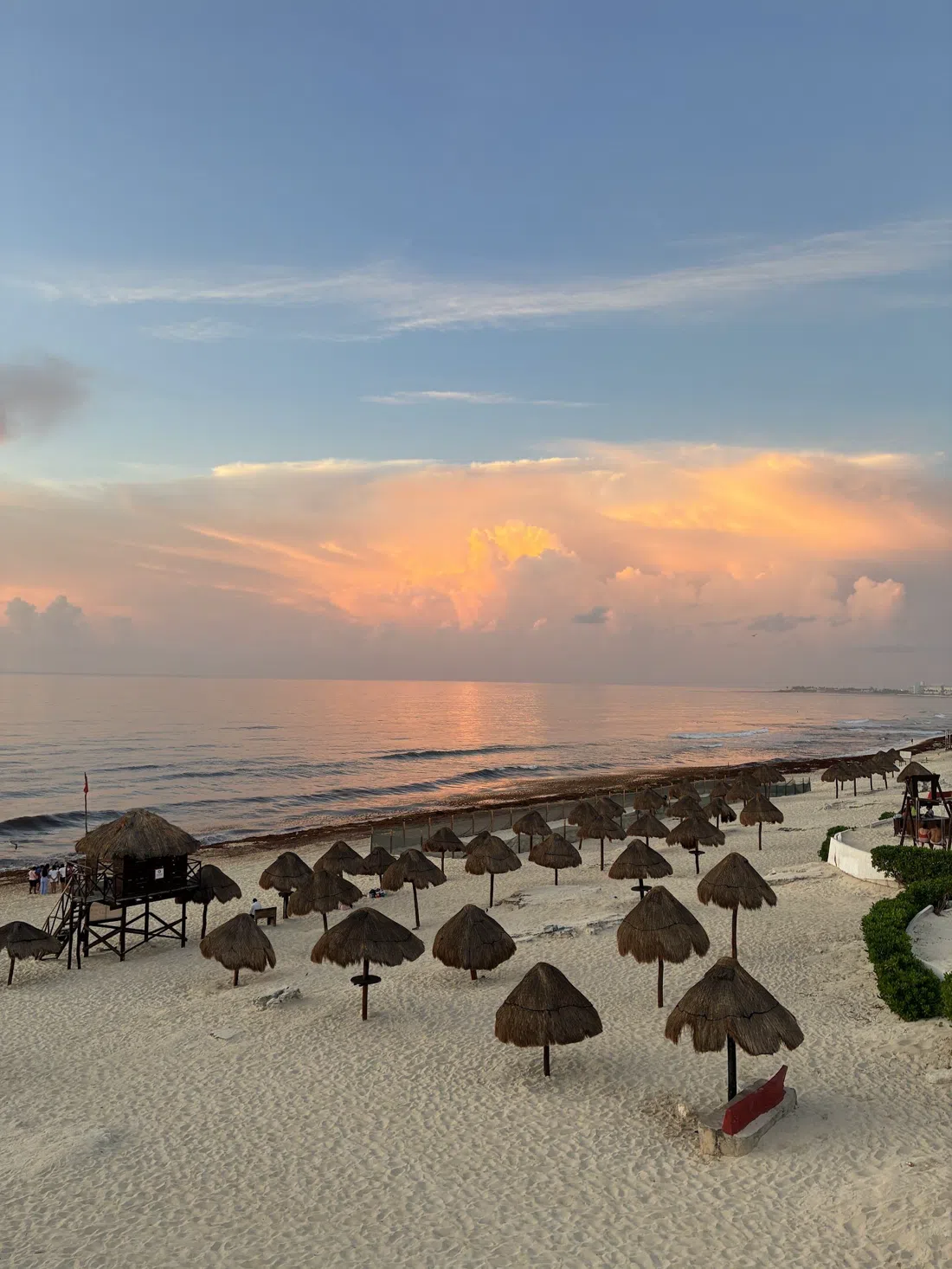 Playa Delfines (El Mirador), Cancún