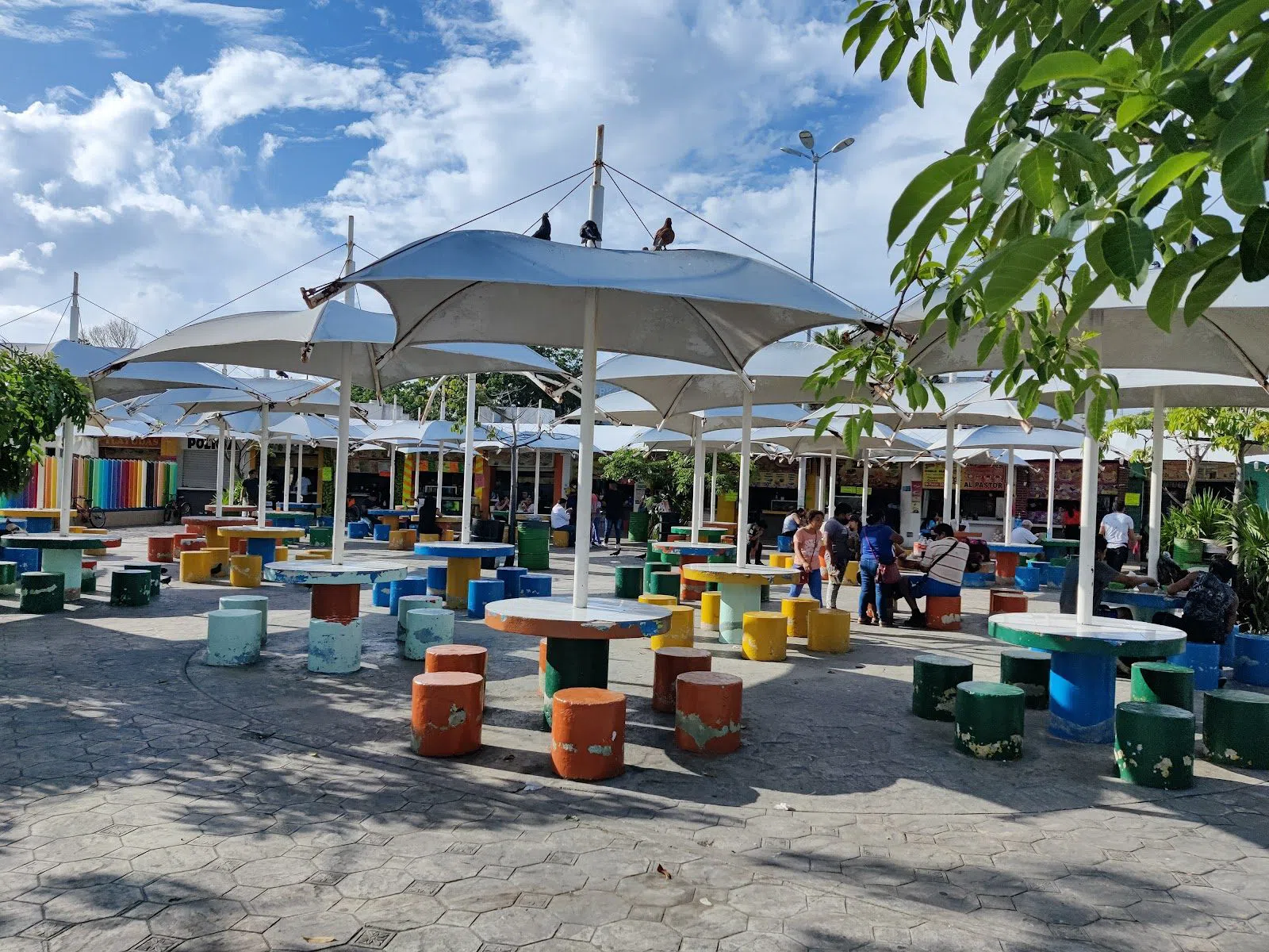 La Nader, downtown Cancun's eating and drinking street